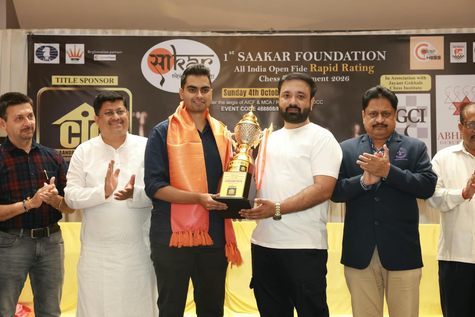 साकार फाउंडेशनच्या फिडे रॅपिड बुद्धिबळ स्पर्धेत ग्रँडमास्टर अभिमन्यु पुराणिक विजयी